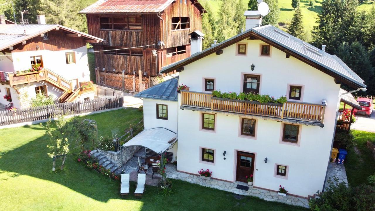 Dolomites Charme Chalet Колле-Санта-Лучія Екстер'єр фото
